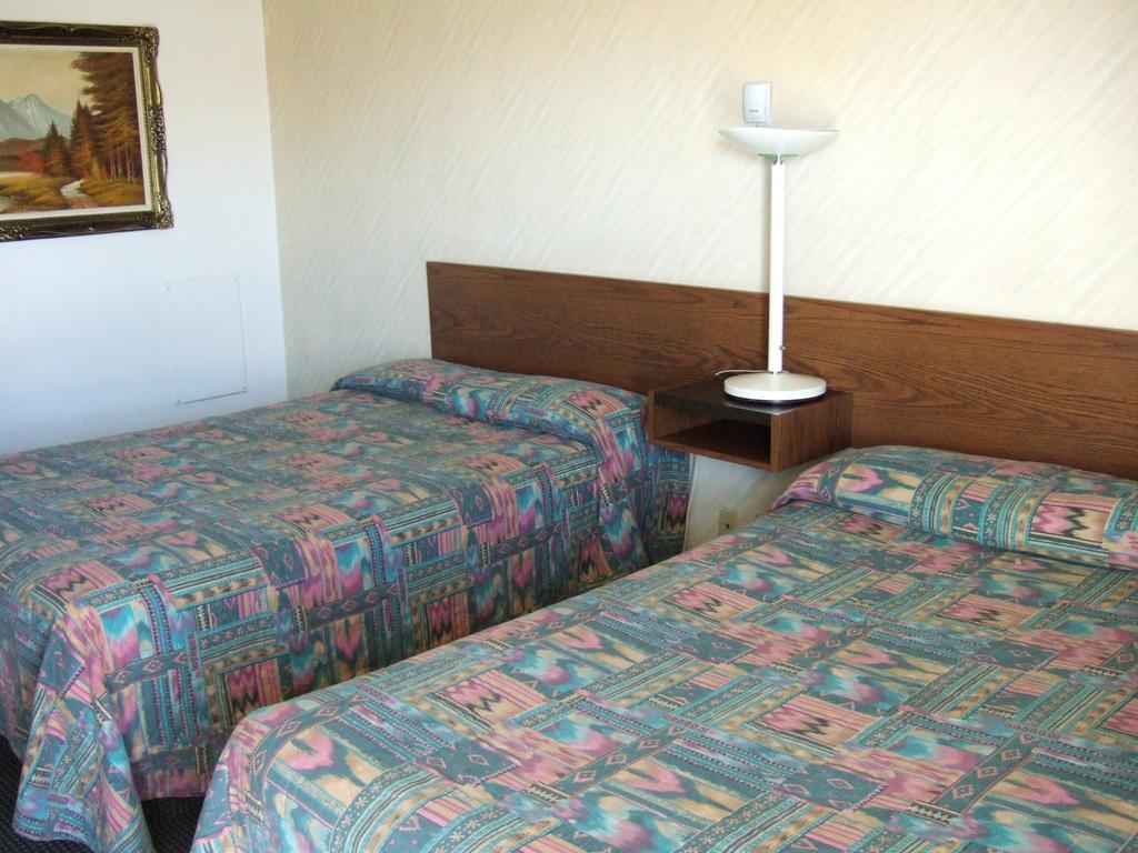 Wild Rose Inn Vegreville Pokój zdjęcie