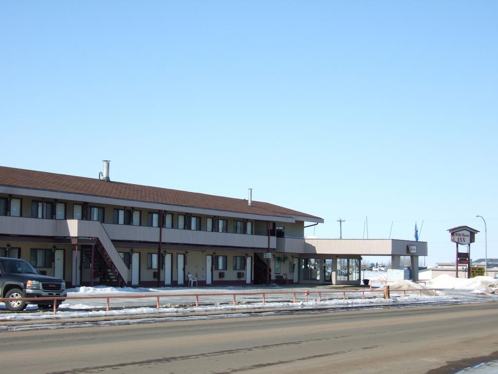 Wild Rose Inn Vegreville Zewnętrze zdjęcie